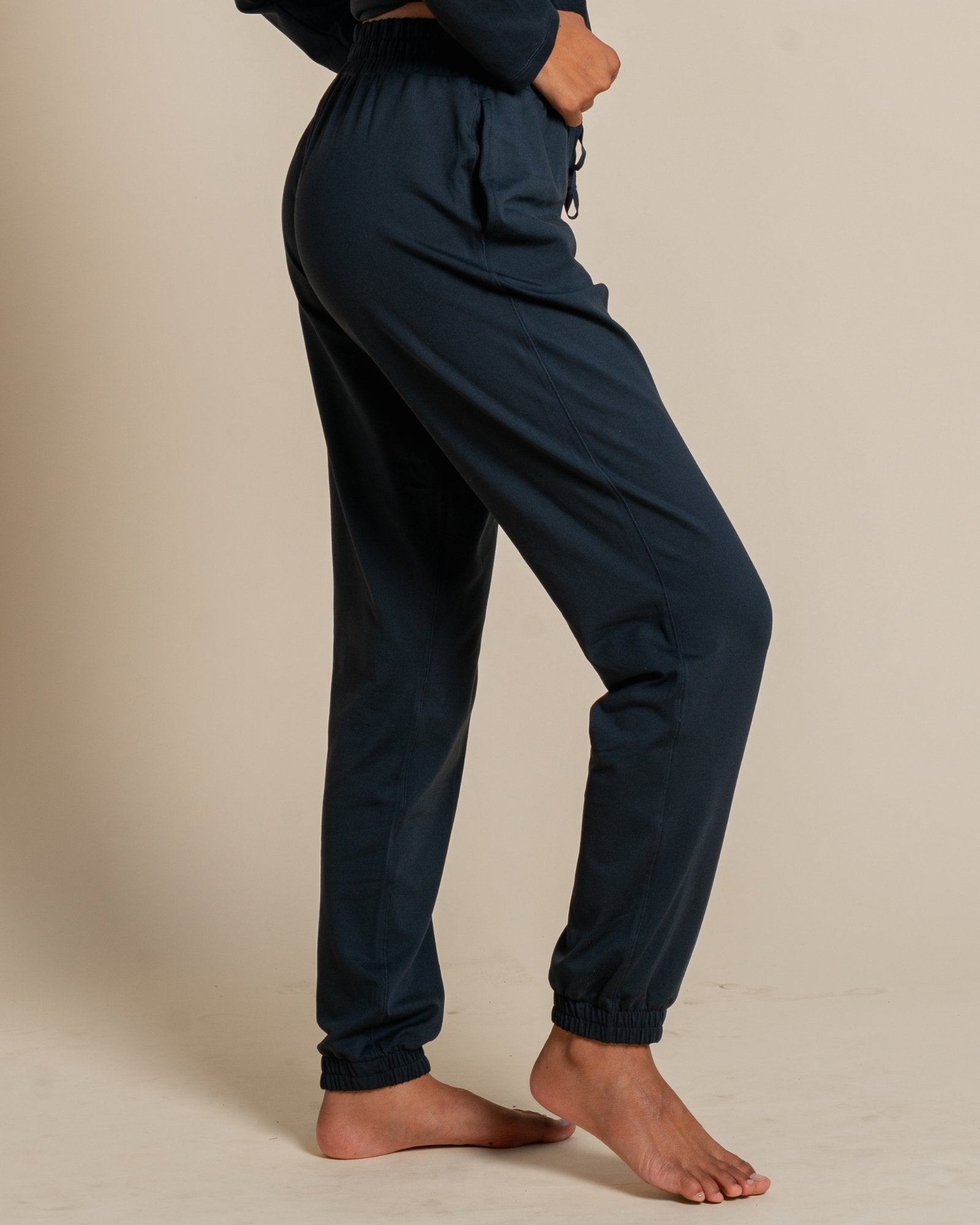 ReSet Jogger from Girlfriend Collective. Discover ethically-made,  sustainable fashion at OAT & OCHRE. Our slow fashion collections features  organic cotton and timeless designs. Shop now for classic, minimal styles.